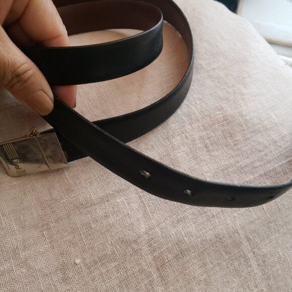 YSL Bla k Leather Belt with Gold Bu kle - Picture 4 of 8